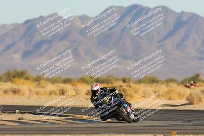 media/Jan-11-2025-CVMA (Sat) [[ddeb3f563a]]/Race 13-Amateur Supersport Open/